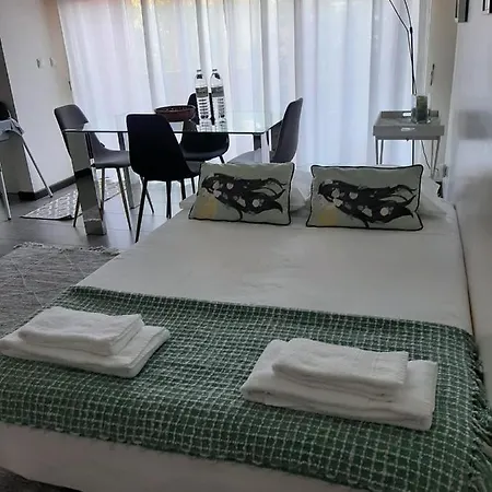 Casa Yucas - Patio Apartment *